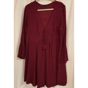 Torrid Size 2-18/20 Boho Peasant Crochet Trim Flowy Dress Burgundy Tie Front
